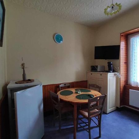 Le Nid Douillet Boheme Linge Fourni Apartman La Bourboule Kültér fotó